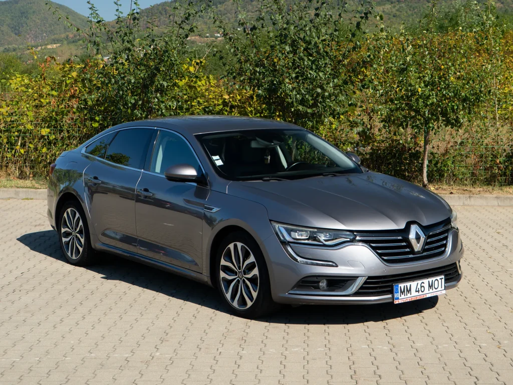 Închiriere Renault Talisman în Baia Mare